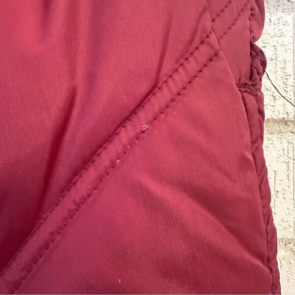 Obermeyer Vintage Red Maroon Puffer Goose Down Vest Size Large - Picture 3 of 14